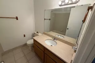 3402 Stanwood St, Philadelphia, PA 19136 - Photo 4