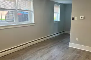907 E Cliveden St, Philadelphia, PA 19119 - Photo 4