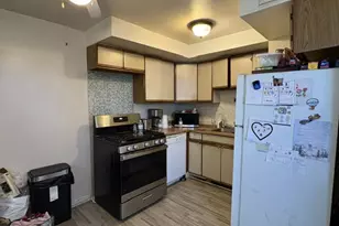 523 Foster St, Philadelphia, PA 19116 - Photo 12