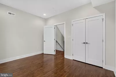 1227 Peters Street, Philadelphia, PA 19147 - Photo 8
