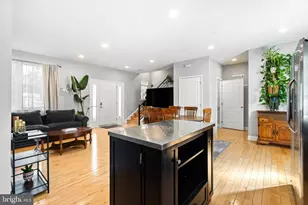 650 N 8th St, Philadelphia, PA 19123 - Photo 8