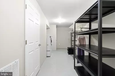 650 N 8th Street, Philadelphia, PA 19123 - Photo 32