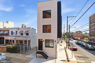 2053 E Cumberland St, Philadelphia, PA 19125 - Photo 2
