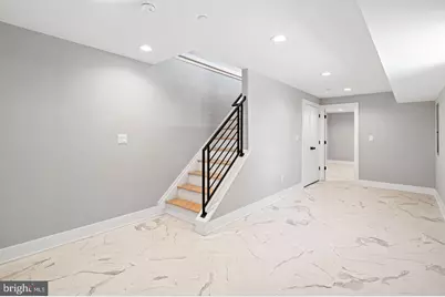 2053 E Cumberland Street, Philadelphia, PA 19125 - Photo 14