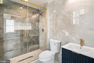 2053 E Cumberland St, Philadelphia, PA 19125 - Photo 20