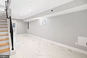 2053 E Cumberland St, Philadelphia, PA 19125 - Photo 12