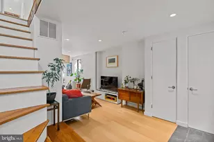 601 Fulton St, Philadelphia, PA 19147 - Photo 2
