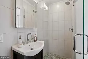 1932 Kater St, Philadelphia, PA 19146 - Photo 16