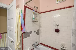 5633 N 11th St, Philadelphia, PA 19141 - Photo 22