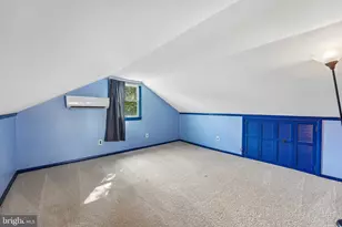 915 Lomond Ln, Philadelphia, PA 19128 - Photo 24
