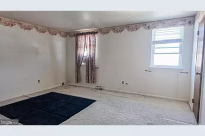 9922 S Canterbury Road, Philadelphia, PA 19114 - Photo 12