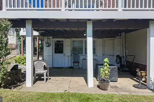 9922 S Canterbury Rd, Philadelphia, PA 19114 - Photo 30