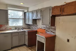 1738 S Ruby St, Philadelphia, PA 19143 - Photo 12