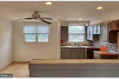 1738 S Ruby Street, Philadelphia, PA 19143 - Photo 6