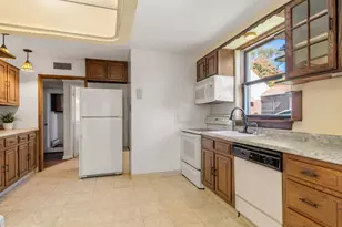 9818 Woodfern Rd, Philadelphia, PA 19115 - Photo 10