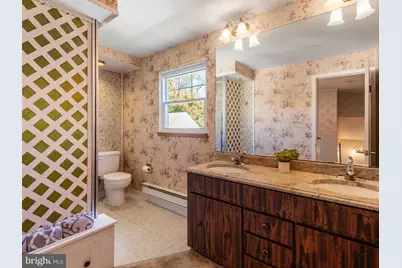 9818 Woodfern Road, Philadelphia, PA 19115 - Photo 24