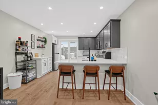 605 Dudley St, Philadelphia, PA 19148 - Photo 10