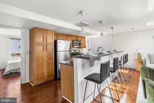 1716 Pine St, Philadelphia, PA 19103 - Photo 6