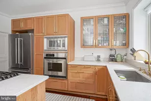 2322 Fitzwater St, Philadelphia, PA 19146 - Photo 14