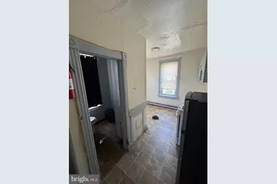 7100 Paschall Avenue, Philadelphia, PA 19142 - Photo 10