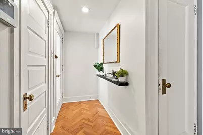 2201 Chestnut Street #104, Philadelphia, PA 19103 - Photo 4