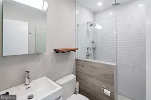 336 Monroe St, Philadelphia, PA 19147 - Photo 10