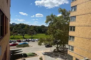 2601 Pennsylvania Ave, Philadelphia, PA 19130 - Photo 10