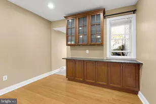 2041 E Arizona St, Philadelphia, PA 19125 - Photo 8