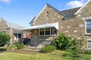 7747 Richard St, Philadelphia, PA 19152 - Photo 2