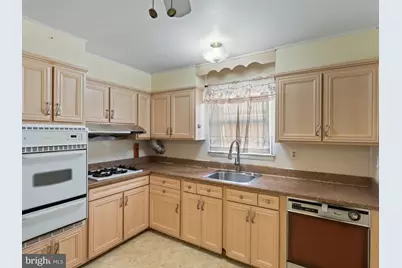 7747 Richard Street, Philadelphia, PA 19152 - Photo 10
