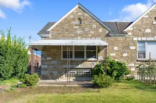 7747 Richard St, Philadelphia, PA 19152 - Photo 1