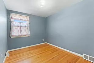 7747 Richard St, Philadelphia, PA 19152 - Photo 16