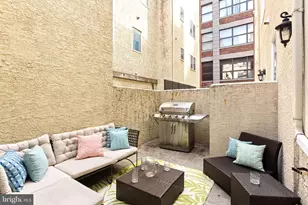 212 S 24th St, Philadelphia, PA 19103 - Photo 10