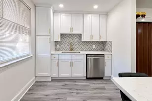 2026 S Newkirk St, Philadelphia, PA 19145 - Photo 14