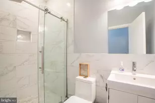 2110 N 7th St, Philadelphia, PA 19122 - Photo 14