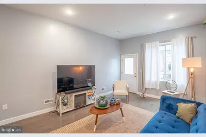 2110 N 7th Street, Philadelphia, PA 19122 - Photo 8
