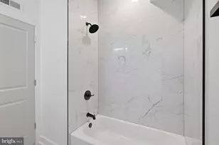 2253 N 12th St, Philadelphia, PA 19133 - Photo 6