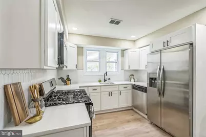5734 Harbison Avenue, Philadelphia, PA 19135 - Photo 10