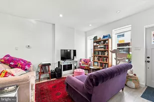 2012 Watkins St, Philadelphia, PA 19145 - Photo 4