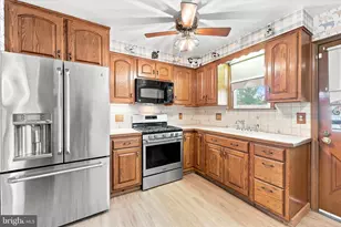 7739 Whitaker, Philadelphia, PA 19111 - Photo 8