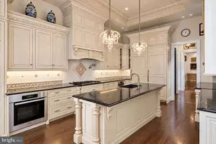 2015 Delancey Pl, Philadelphia, PA 19103 - Photo 14