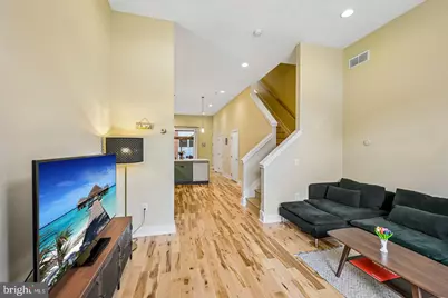 919 N 5th Street #20, Philadelphia, PA 19123 - Photo 4