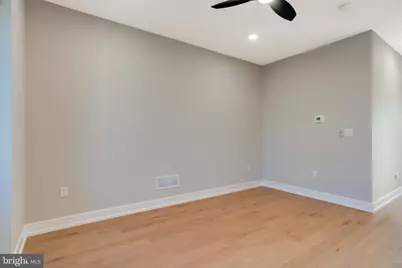 1620 N Randolph Street, Philadelphia, PA 19122 - Photo 8
