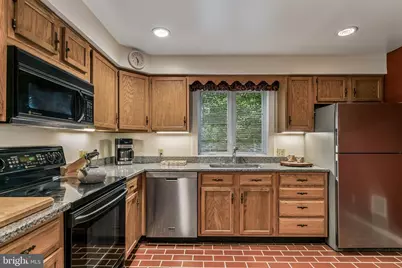 2030 Mount Vernon Street, Philadelphia, PA 19130 - Photo 12