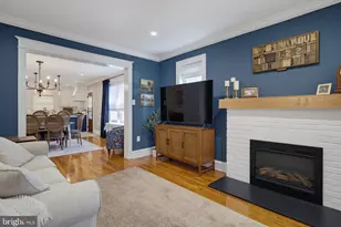 808 Manatawna Ave, Philadelphia, PA 19128 - Photo 10