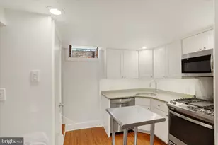 731 S American St, Philadelphia, PA 19147 - Photo 10