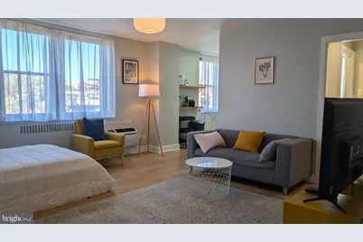 2601 Pennsylvania Avenue #403, Philadelphia, PA 19130 - Photo 2