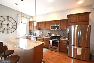 2649 Mercer St, Philadelphia, PA 19125 - Photo 8
