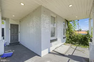 6112 Keystone St, Philadelphia, PA 19135 - Photo 2