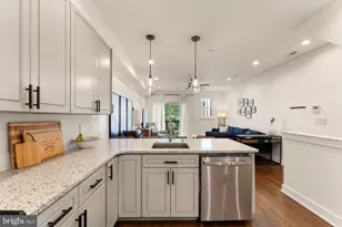 631 W Oxford St, Philadelphia, PA 19122 - Photo 16